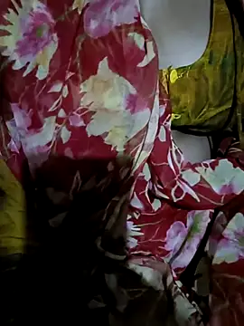 Snapshot of Hot_lali_555 chatting on September 17, 3:57 pm Hot lali 555 online show from September 17, 3:57 pm