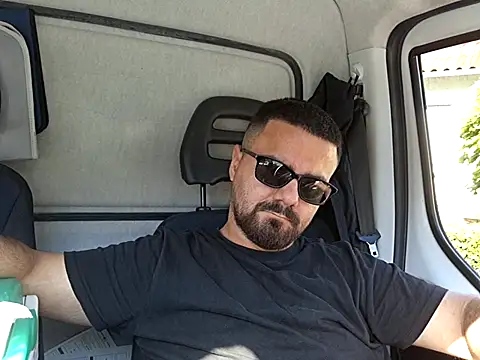 dlosexyhann online show from June 24, 7:18 am