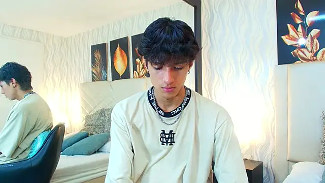 Lean Portman online show from November 19, 10:10 pm