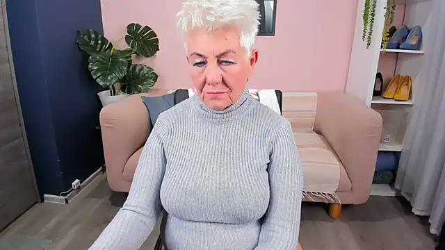 HotandMature online show from November 27, 8:16 am