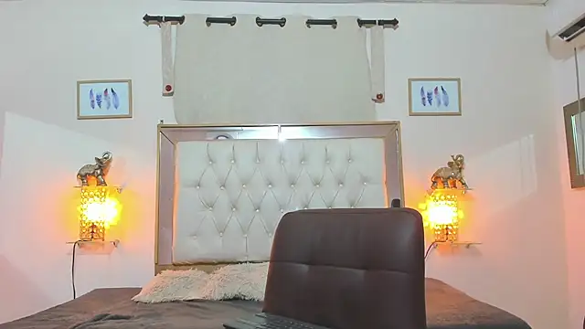 Snapshot of hanna_roussex69 chatting on September 20, 2:23 am hanna roussex69 online show from September 20, 2:23 am