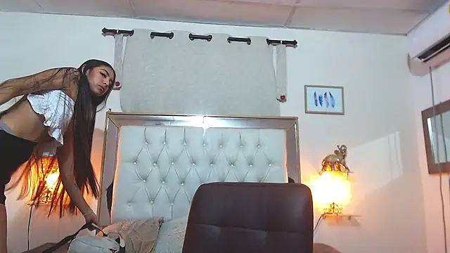 Snapshot of hanna_roussex69 chatting on September 26, 2:37 am hanna roussex69 online show from September 26, 2:37 am