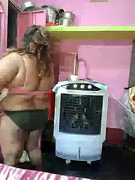 Snapshot of hotbhabhi011 chatting on October 11, 3:50 am hotbhabhi011 online show from October 11, 3:50 am