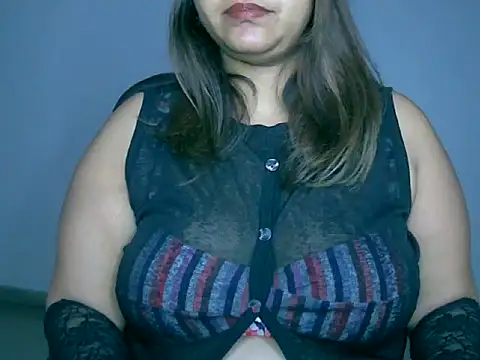 Snapshot of mrymlove chatting on October 9, 2:37 pm mrymlove online show from October 9, 2:37 pm