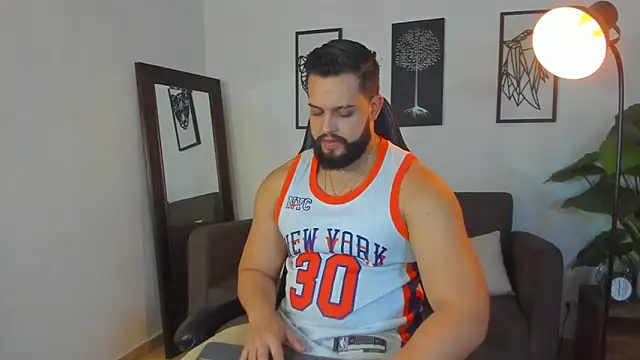 Justin kingX7 online show from April 2, 2:31 am