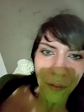 Snapshot of Lea9816 chatting on November 6, 3:51 am Lea9816 online show from November 6, 3:51 am