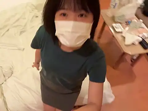 hikiwarinatto xoxo online show from October 8, 1:09 pm