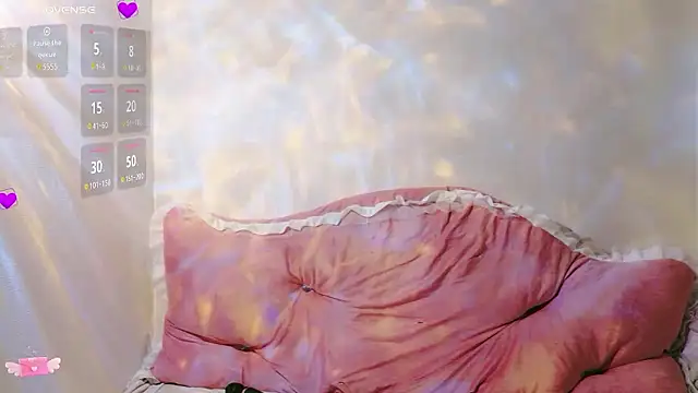 Snapshot of Sofia-sakura chatting on February 12, 8:31 am Sofia-sakura online show from February 12, 8:31 am