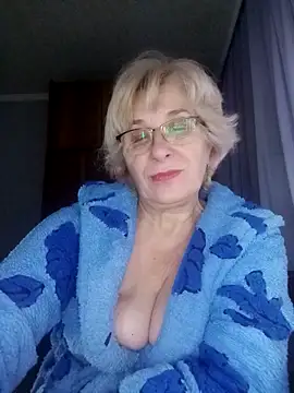 52MiaLove02 online show from February 19, 6:15 pm