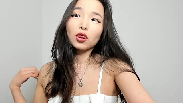 Soyun Mia online show from February 9, 11:47 am