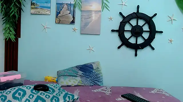 Snapshot of valeria18sexy chatting on November 10, 3:16 am valeria18sexy online show from November 10, 3:16 am