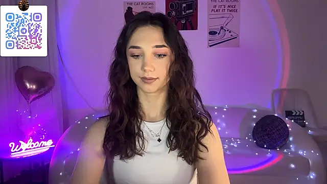 LinaMour online show from May 26, 10:39 pm