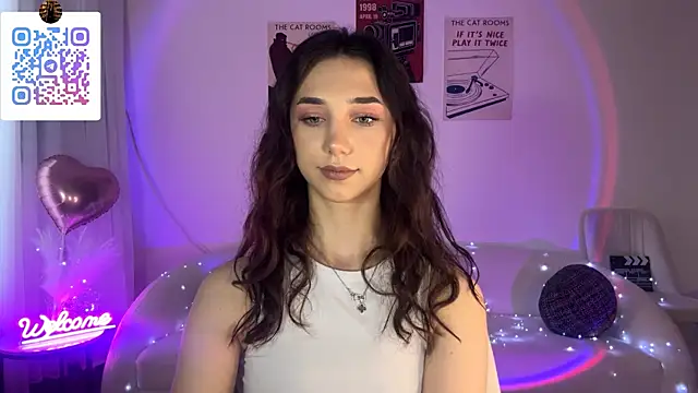 LinaMour online show from May 27, 1:57 am