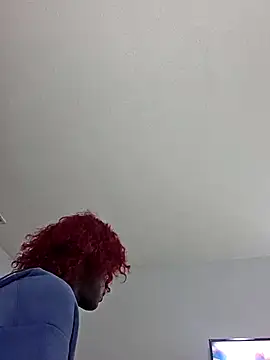 Cocoaversace302 online show from November 10, 5:06 am