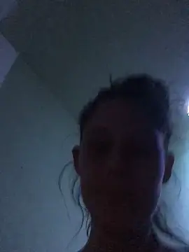 Snapshot of babyke23 chatting on February 13, 11:23 pm babyke23 online show from February 13, 11:23 pm