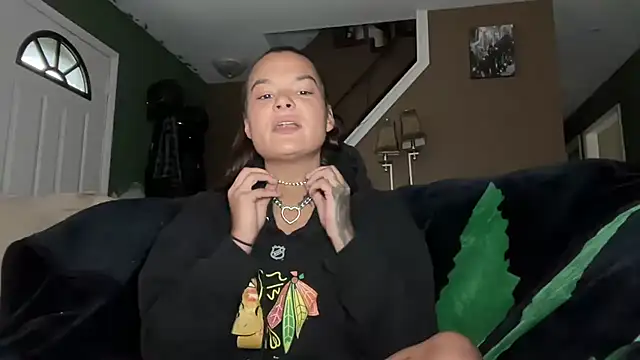 Trippie hippies1313 online show from October 8, 1:31 pm