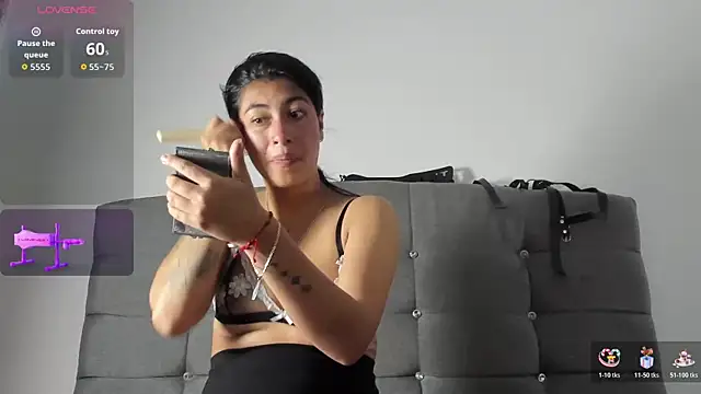 Snapshot of Dalilasub_AH chatting on October 17, 11:35 am Dalilasub AH online show from October 17, 11:35 am