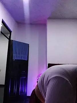 Eva Clark01 online show from November 17, 9:04 am