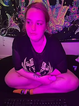 Snapshot of Princessblazed444 chatting on March 14, 10:37 pm Princessblazed444 online show from March 14, 10:37 pm