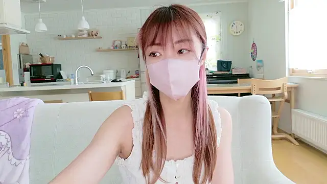 SUZU 1201 online show from February 15, 2:30 am