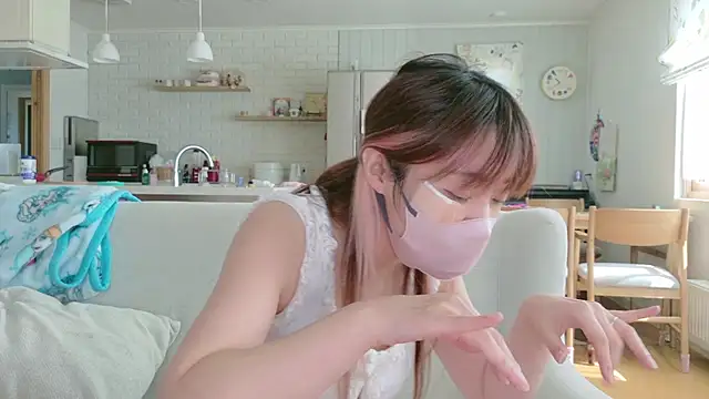 Snapshot of SUZU_1201 chatting on April 19, 1:38 am SUZU 1201 online show from April 19, 1:38 am