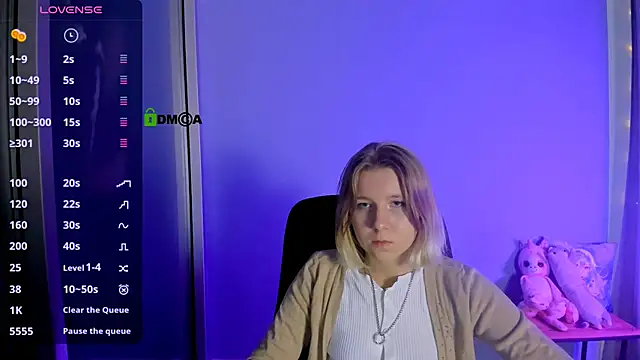 gloria bubble online show from October 15, 7:03 pm