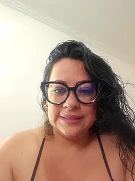 Nicoleefaith  online show from May 1, 12:10 pm