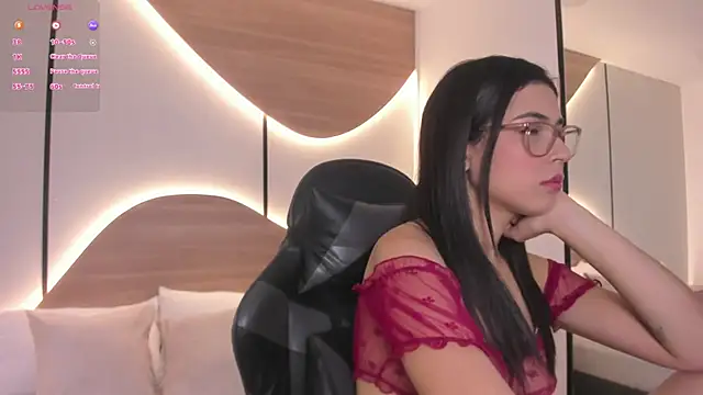 desireee  online show from November 10, 12:26 pm