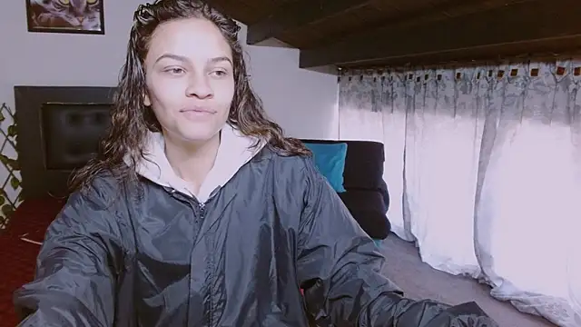 Skylovershot online show from November 7, 1:11 pm