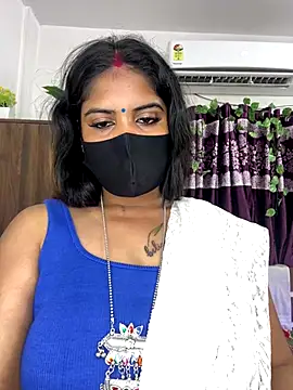 Snapshot of V-Hot-Sweti chatting on October 6, 5:10 pm V-Hot-Sweti online show from October 6, 5:10 pm