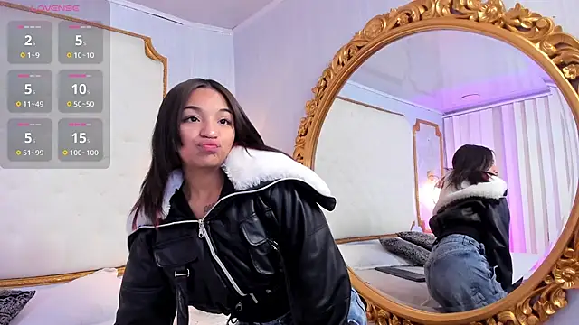 Manelyk evanss  online show from October 15, 11:21 am