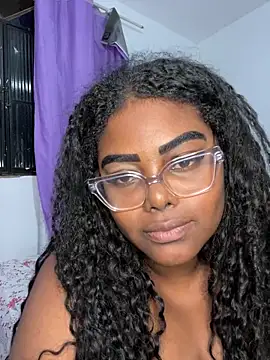 Snapshot of LunaSthena chatting on September 23, 10:24 pm LunaSthena online show from September 23, 10:24 pm