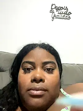 Snapshot of LunaSthena chatting on October 26, 4:51 am LunaSthena online show from October 26, 4:51 am