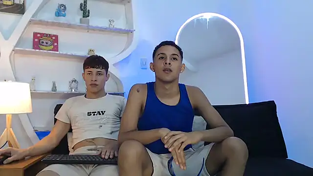 GRETTY BOYS online show from September 23, 1:30 am