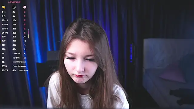 Snapshot of DongMolt chatting on February 1, 7:23 pm DongMolt online show from February 1, 7:23 pm