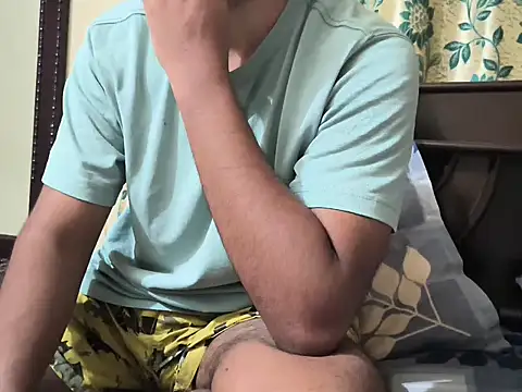 Snapshot of hunk7714 chatting on November 23, 5:46 pm hunk7714 online show from November 23, 5:46 pm