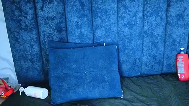 yunkeyc online show from February 20, 7:21 am