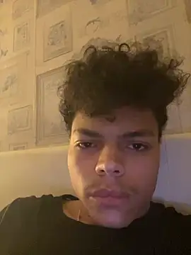 yjxzev online show from March 13, 9:32 pm