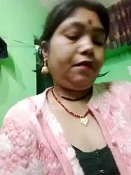 Snapshot of Rashili_jaan chatting on November 10, 8:52 pm Rashili jaan online show from November 10, 8:52 pm