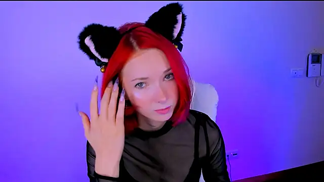 Snapshot of KimBoydd chatting on October 2, 7:59 am KimBoydd online show from October 2, 7:59 am