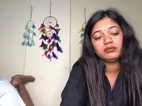 HoleyCoupon online show from January 15, 6:22 pm