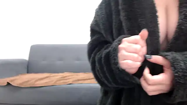 Snapshot of --MIYUKI chatting on March 2, 11:50 am --MIYUKI online show from March 2, 11:50 am