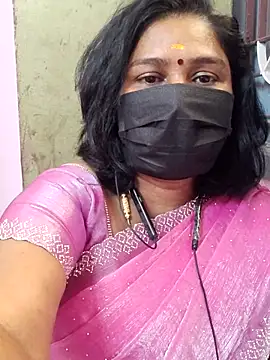 Snapshot of Tamil_Azhaghi25 chatting on July 8, 7:46 am Tamil Azhaghi25 online show from July 8, 7:46 am