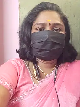 Snapshot of Tamil_Azhaghi25 chatting on July 11, 11:13 am Tamil Azhaghi25 online show from July 11, 11:13 am