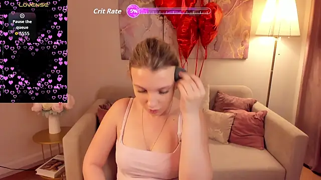 Snapshot of MilinaMorris chatting on February 21, 4:02 am MilinaMorris online show from February 21, 4:02 am