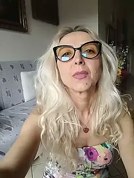  sexyBLONDE46  online show from February 14, 11:18 am