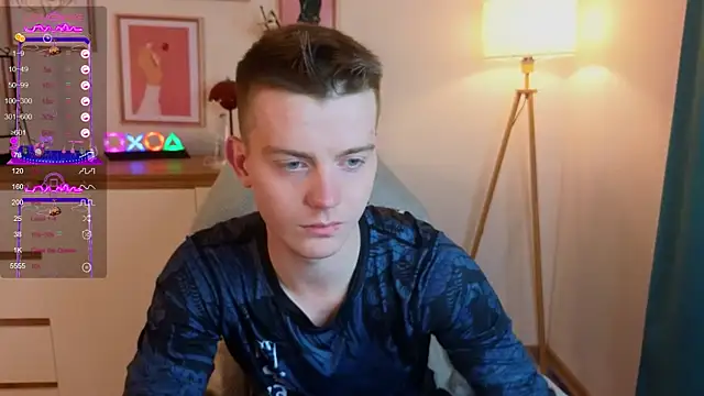 happy de1mos online show from September 26, 8:02 pm