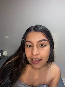  Chloe Smith online show from September 19, 5:09 am