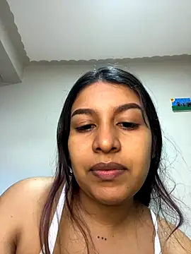  Chloe Smith online show from October 16, 1:12 pm