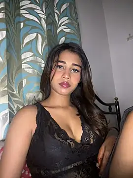 STRIP GLOW online show from January 8, 11:07 pm